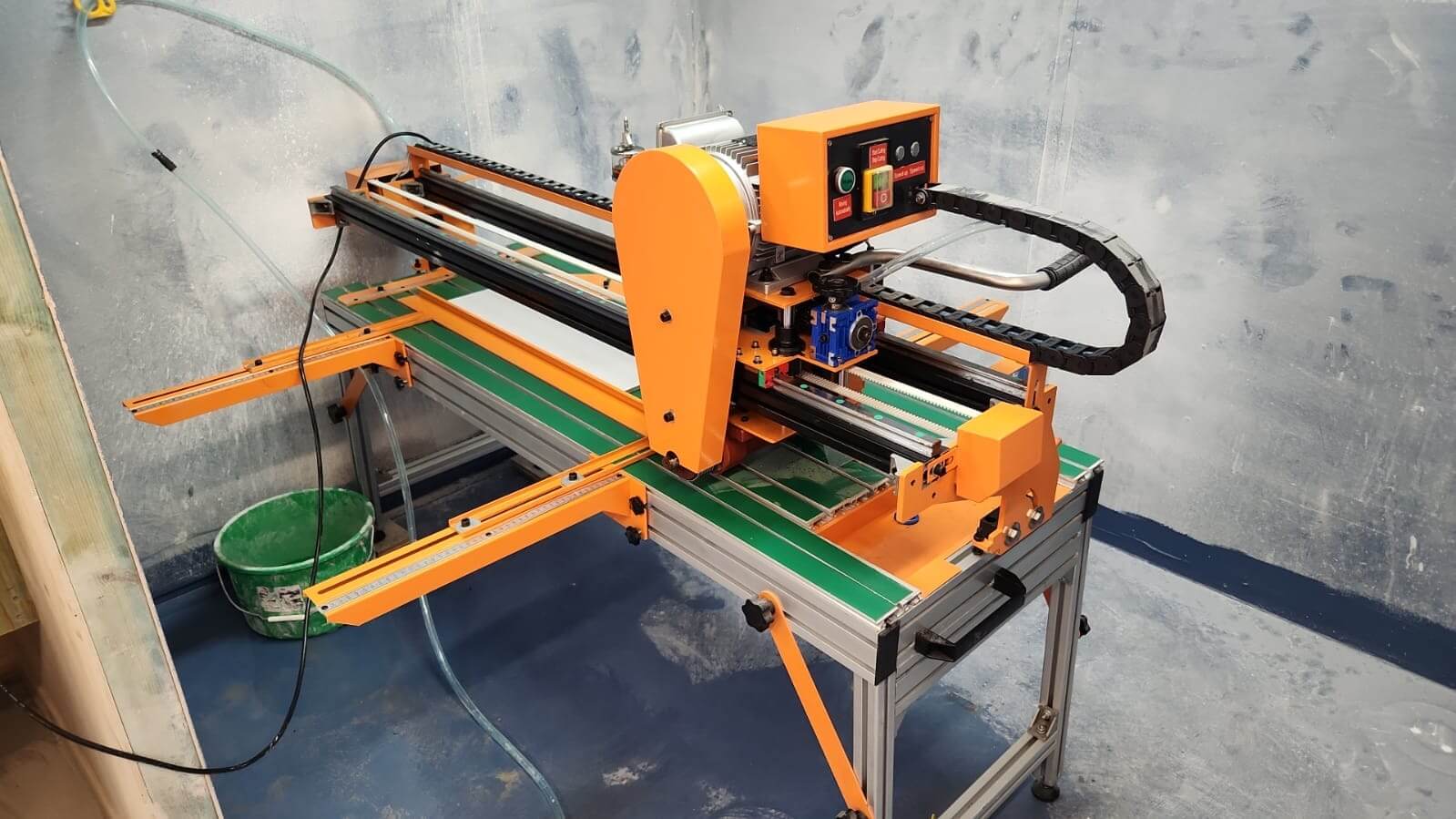 Tile Saw